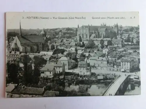 Alte AK Poitiers Vienne Vue generale [aM318]