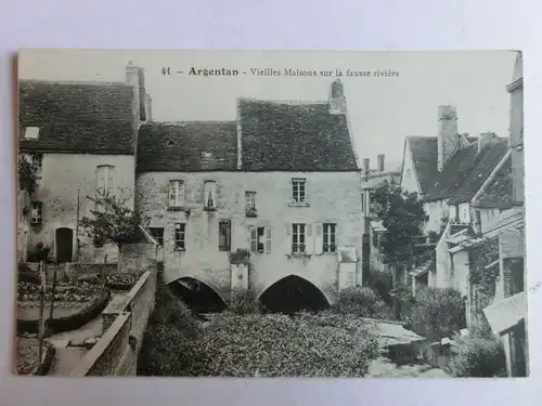 Alte AK Argentan Vieilles Maisons sur la fausse riviere [aM346]