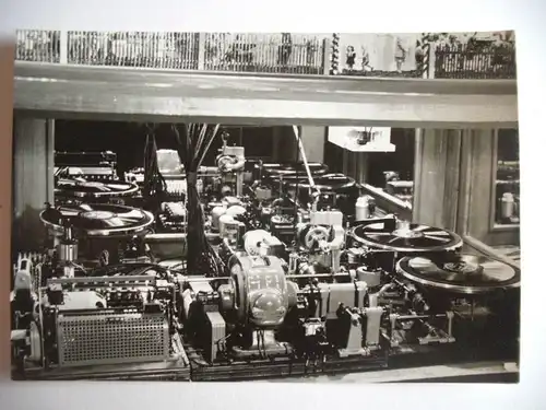 Alte AK Fotokarte Unbekannter Ort Fabrik Werkhalle [C4]