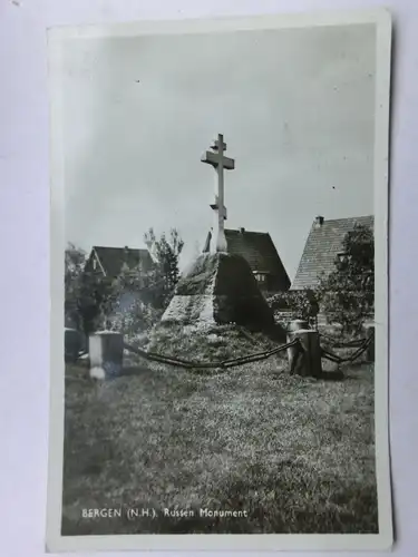 Alte AK Bergen Russen-Monument Holland [aT585]