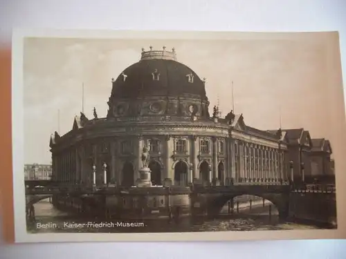 Alte AK Berlin Kaiser Friedrich Museum [A664]