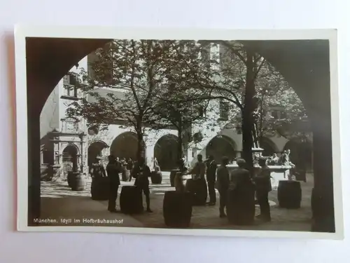 Alte AK München Idyll im Hofbräuhaushof [aO72]