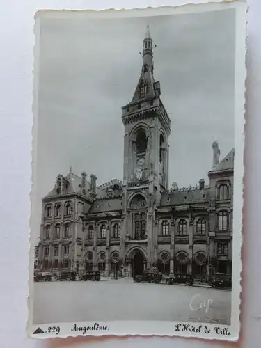 Alte AK Angouleme L’Hotel de Ville [aT712]