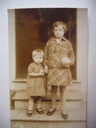 Alte AK Fotokarte Kinder Geschwister [B368]