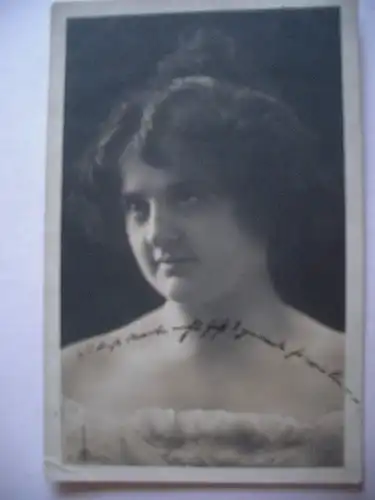 Alte AK Porträtkarte Frau um 1910 [aB222]