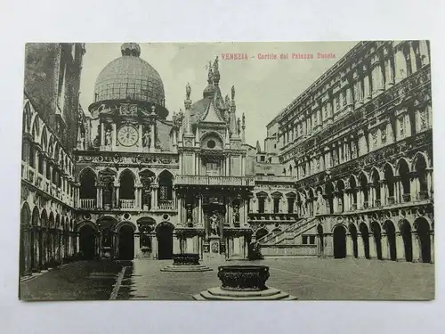 Alte AK Venedig Venezia Cortile del Palazzo Ducale [aP130]