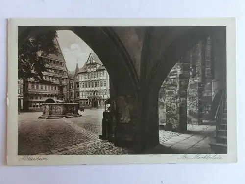 Alte AK Hildesheim Am Marktplatz 1920 [aV302]