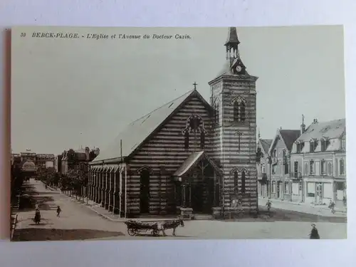 Alte AK Berck Plage L’Eglise et l’Avenue du Docteur Cazin [aM422]