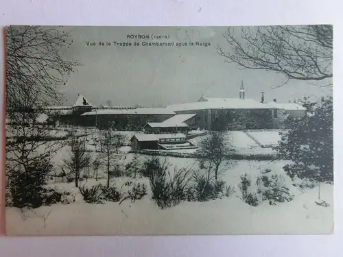 Alte AK Roybon Isere Vue de la Trappe de Chambarand sous la Neige [aM503]