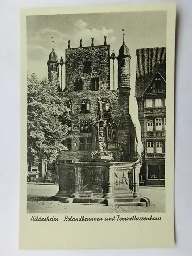 Alte AK Hildesheim Rolandbrunnen Tempelherrenhaus [aW132]