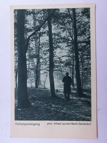 Alte AK Photo Porst Herbstspaziergang  [aW361]