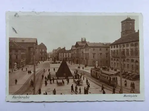 Alte AK Karlsruhe Marktplatz Straßenbahn [aW388]