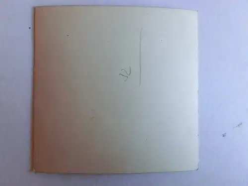 Alte AK Foto Kleines Mädchen 9x9 [D882]