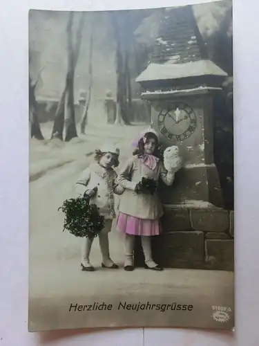 Alte AK Grußkarte Neujahr Uhr Mädchen  [aT844]
