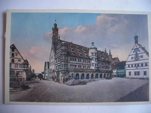 Alte AK Rothenburg Tauber Rathausplatz mit Brunnen [aE22]