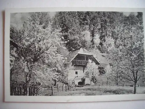 Alte AK Künstlerkarte Gehöft Bauernhaus [aE263]