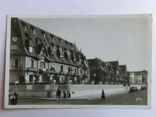 Alte AK Cote Normande Deauville Les grands Hotels [aM29]