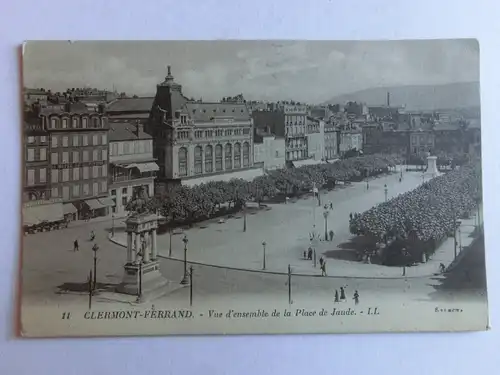 Alte AK Clermont Ferrand Vue d’ensemble de la Place de Jaude [aM821]