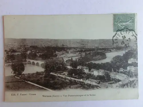 Alte AK Vernon Vue Panoramique et la Seine [aM708]