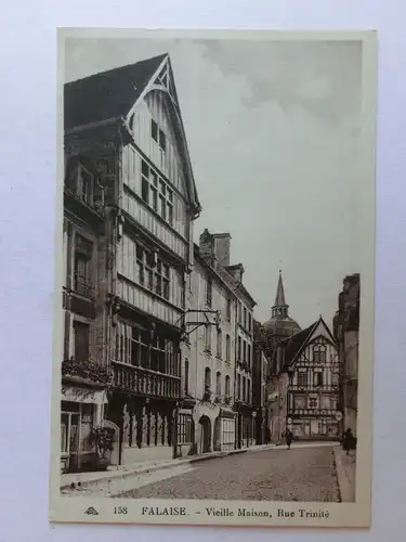 Alte AK Falaise Vieille Maison Rue Trinite [aM719]