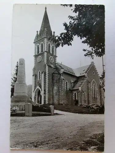 Alte AK Meaudre Isere La Place L’Eglise Le Monument Kriegerdenkmal [aM612]