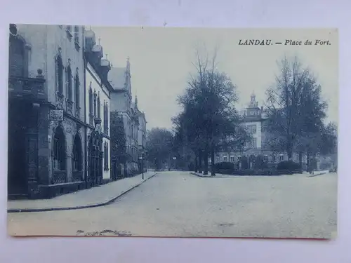 Alte AK Landau Place du Fort [aX322]