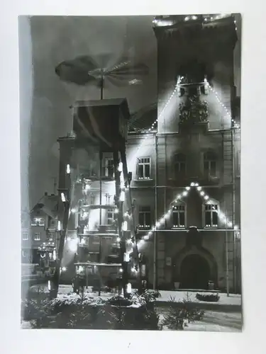 Alte AK Schneeberg Aue Weihnachtspyramide [aO1464]