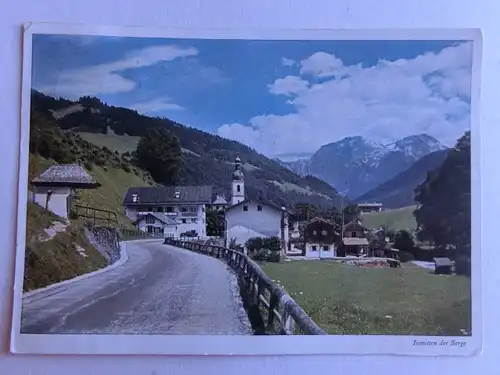 Alte AK Unbekannter Ort Berge Kirche Alpen Dorf [aE968]