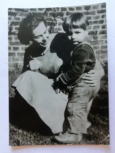 Alte AK Fotokarte Mutter mit Sohn [aN55]