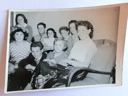 Alte AK Fotokarte Familie 50er Jahre  [aN65]