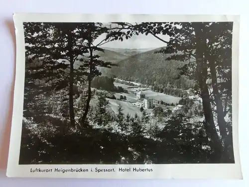 Alte AK Heigenbrücken im Spessart Hotel Hubertus (l. wellig) [aM887]