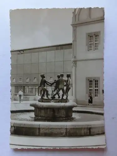 Alte AK Zwickau Marktbrunnen Stadttheater [C1051]