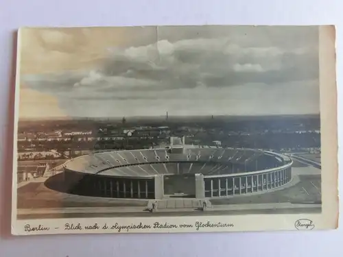 Alte AK Berlin Olympiastadion (verfärbt u. Knick) [aH753]