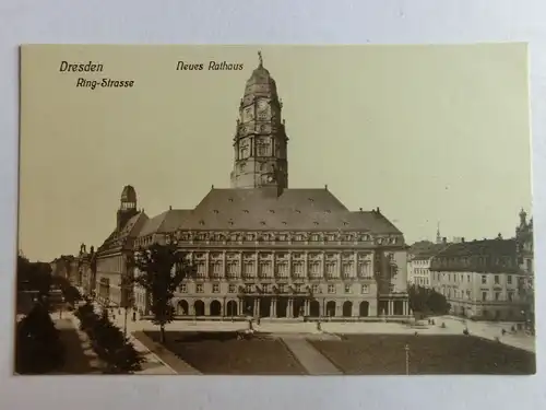 Alte AK Dresden Ring Strasse Neues Rathaus [aJ844]
