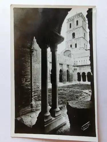 Alte AK Fotokarte Unbekannter Ort Gebäude Kloster [aJ599]