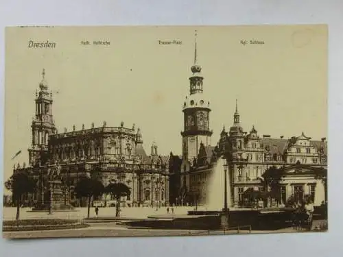 Alte AK Dresden Kath. Kirche Theater Platz [aO859]