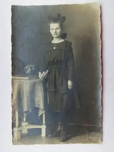 Alte AK Fotokarte Junges Mädchen St. Altenburg um 1915 [aX1006]