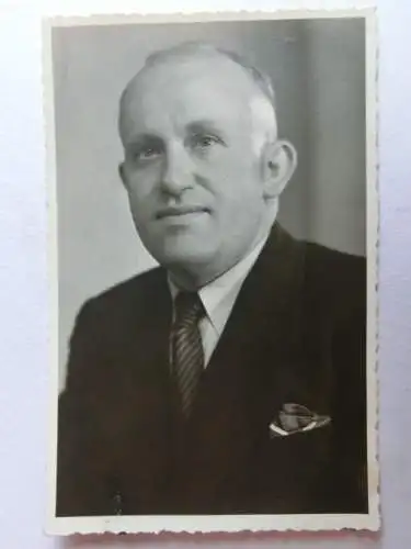 Alte AK Fotokarte Mann Stemp. . Apolda [aX1058]