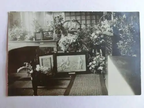 Alte AK Fotokarte Blumenschmuck Urkunde Jubiläum ??? [aX1067]