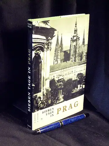 Plicka, Karel und Emanuel Poche: Sieben Tage in Prag - Photographischer Führer durch die Stadt -  LAGERRÄUMUNG. 