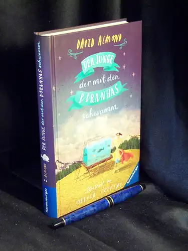 Almond, David: Der Junge, der mit den Piranhas schwamm -  LAGERRÄUMUNG. 