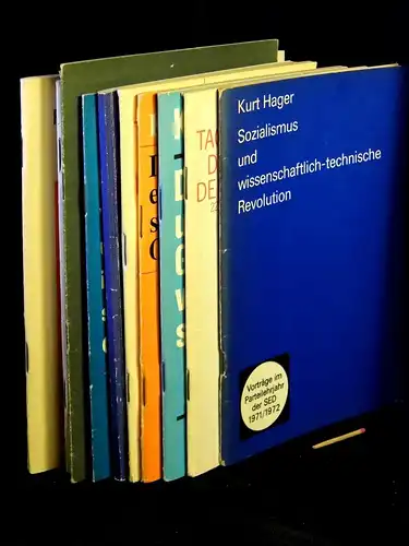 (Sammlung) Wissenschaft und Sozialismus (11 Hefte). 