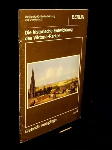 Stürmer, Rainer: Die historische Entwicklung des Viktoria-Parkes von der ersten Planung Hermann Mächtigs 1879/80 bis zur Eintragung in das Baudenkmalbuch 1980 - aus der Reihe: Gartendenkmalpflege - Band: 4. 