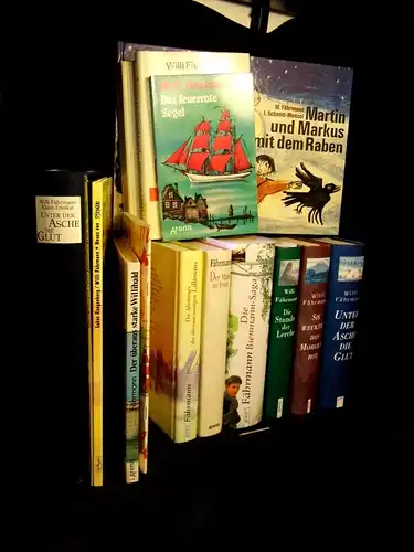 Fährmann, Willi: (Sammlung) umfangreiche Werksammlung mit Vorzugsausgabe, signierten Exemplaren und VHS etc. (37 Exemplare). 