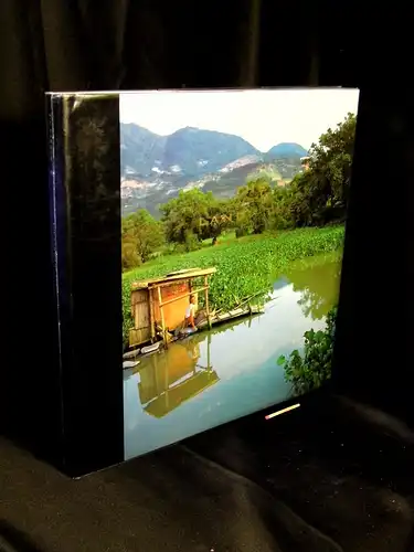 Harmon, Tim (Foto): The Land & The People, The Republic of China -  LAGERRÄUMUNG. 