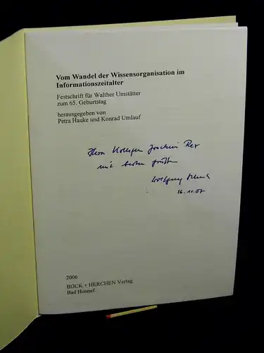 Schmitz, Wolfgang: Die Bibliothek als Publikationsort. 