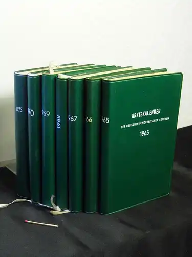 Kunz, G. S. Arkona (Zusammenstellung und Bearbeitung): Ärztekalender der Deutschen Demokratischen Republik 1965, 1966, 1967, 1968, 1969, 1970, 1973 (7 Bände) -  LAGERRÄUMUNG. 