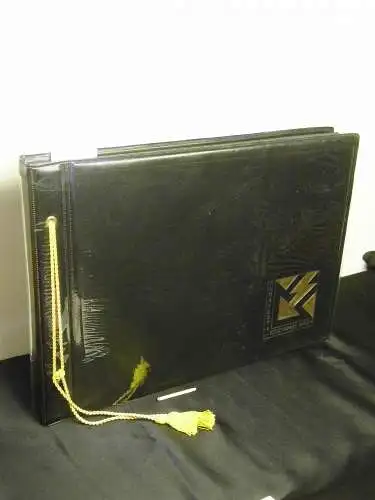 Horváth, József (Redaktion): Budapest világítása - Lighting (ligthing) systems in Budapest - Osweschenie Budapeschta - Die Beleuchtung der Stadt Budapest - Illuminations de Budapest. 