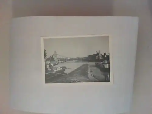 Breslau, die Kaiserbrücke [schwarz-weiß-Postkarte]