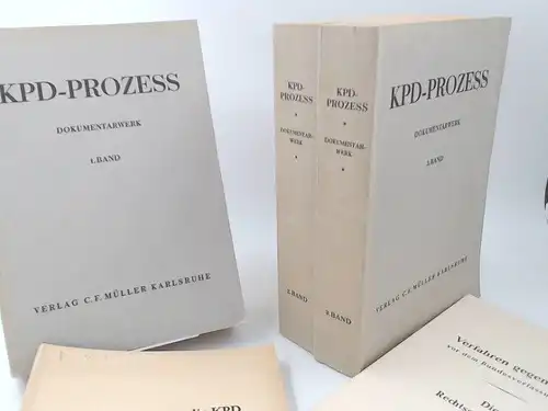 Pfeiffer, Gerd (Hg.) und Hans-Georg Strickert (Hg.): 3 Bücher und 2 ZUGABEN zusammen: KPD-Prozess. Dokumentarwerk zu dem Verfahren über den Antrag der Bundesregierung auf Feststellung...